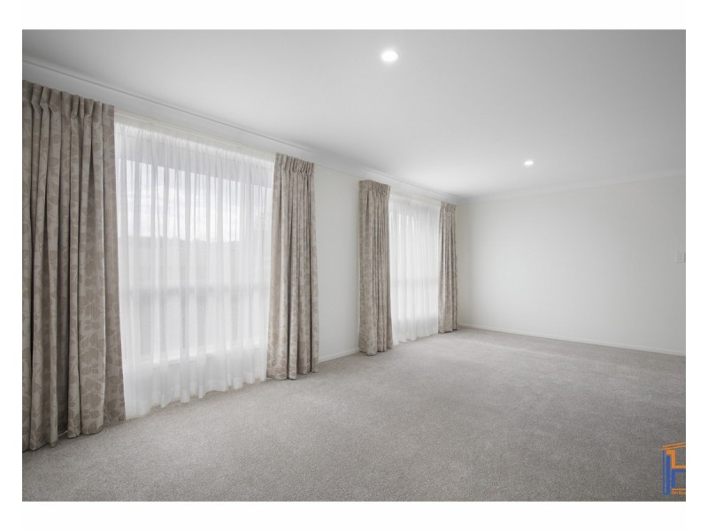 1/3 Joan Place, Armidale NSW 2350