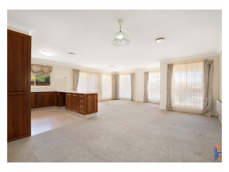 12 Glendower Close, Armidale NSW 2350