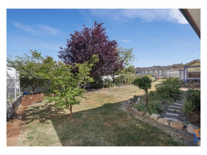 90 Fittler Close, Armidale NSW 2350