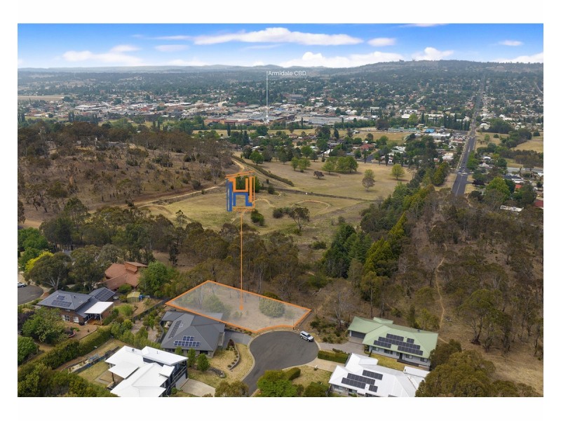 13 Illallangi Close, Armidale NSW 2350