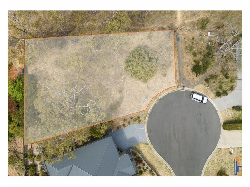 13 Illallangi Close, Armidale NSW 2350