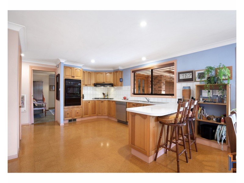 11 Eulahbar Crescent, Armidale NSW 2350