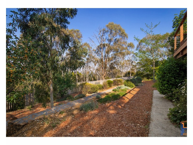 11 Eulahbar Crescent, Armidale NSW 2350