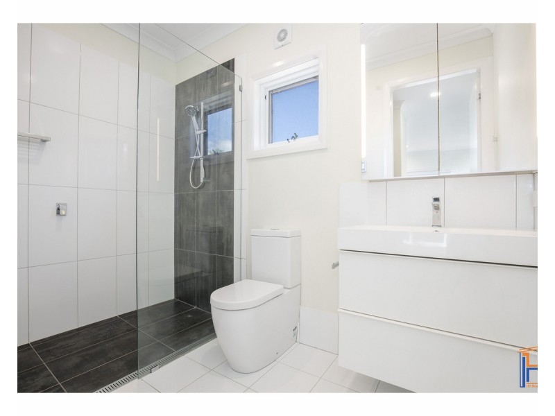 3/20 Mayfield Avenue, Armidale NSW 2350