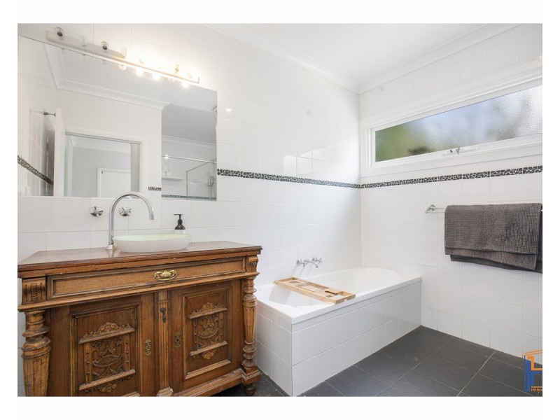 184 Taylor Street, Armidale NSW 2350