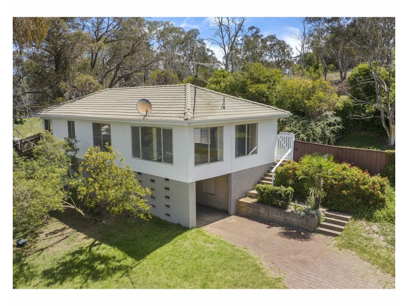 2 Curtis Street, Armidale NSW 2350