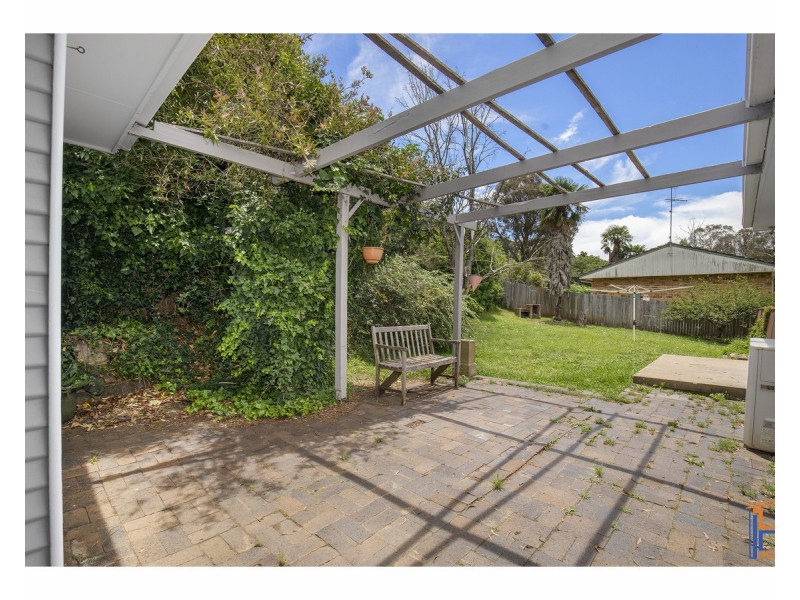 2 Curtis Street, Armidale NSW 2350