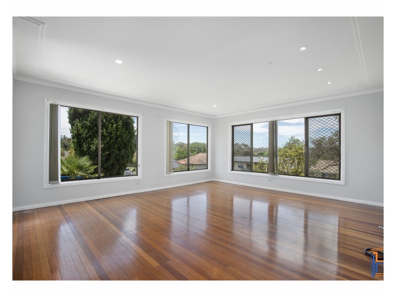 2 Curtis Street, Armidale NSW 2350