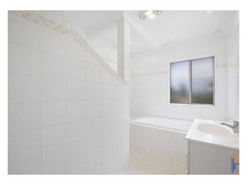 2 Curtis Street, Armidale NSW 2350