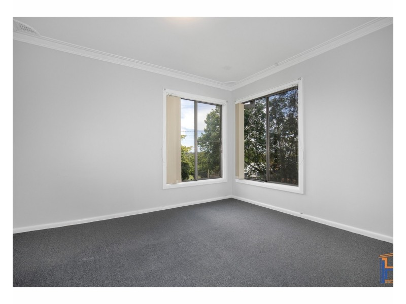 2 Curtis Street, Armidale NSW 2350