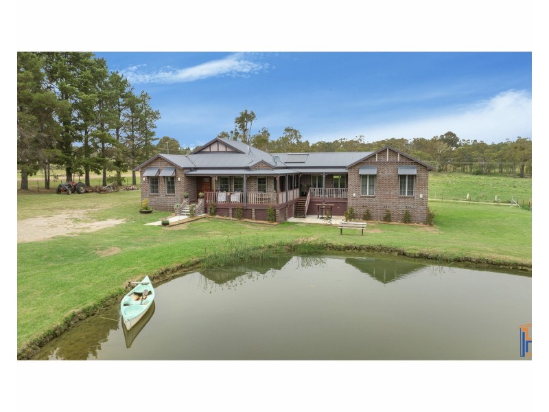 54 Barloo Road, Armidale NSW 2350