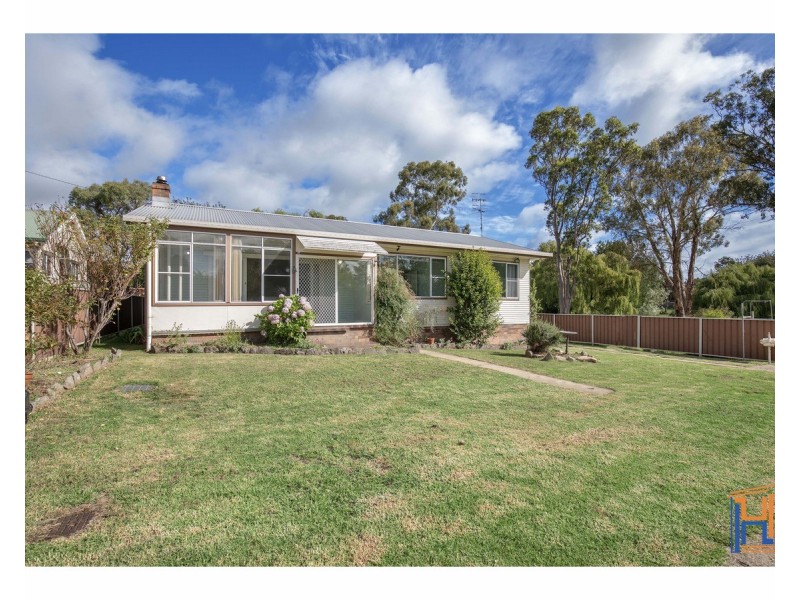 50 Rockvale Road, Armidale NSW 2350