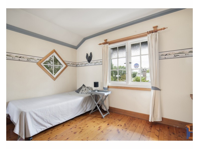 157 Taylor Street, Armidale NSW 2350