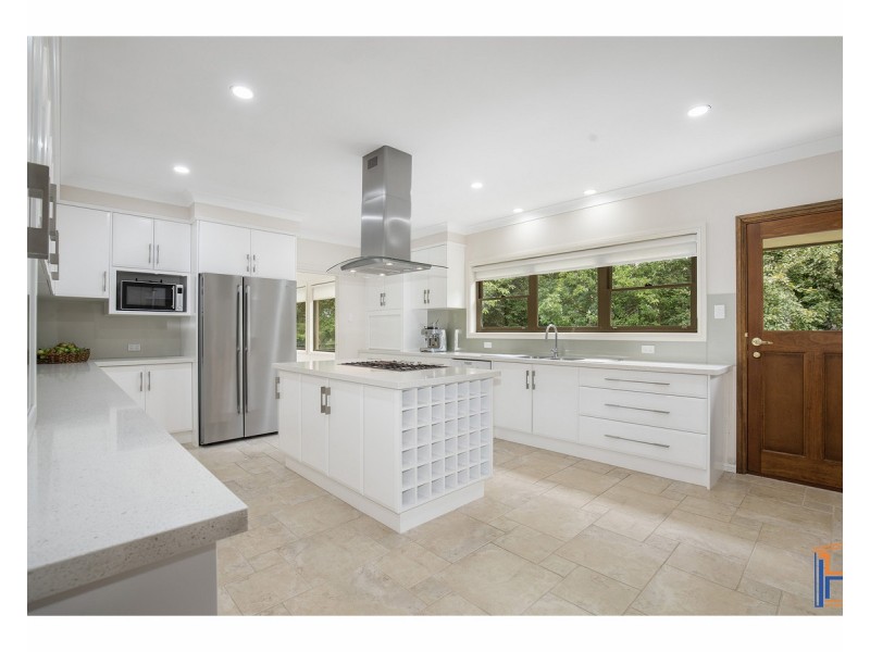 67 Wattle Drive, Armidale NSW 2350