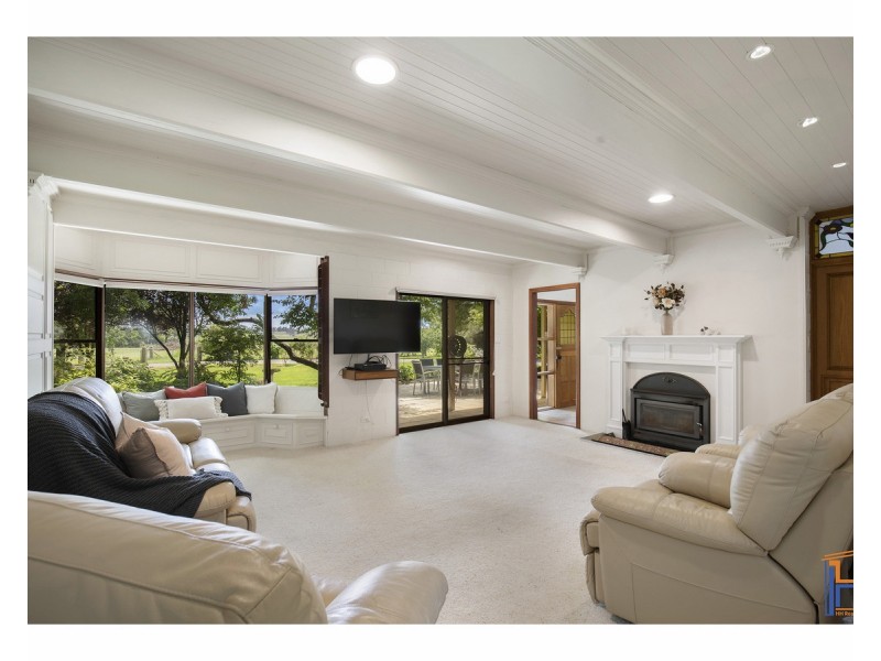 67 Wattle Drive, Armidale NSW 2350