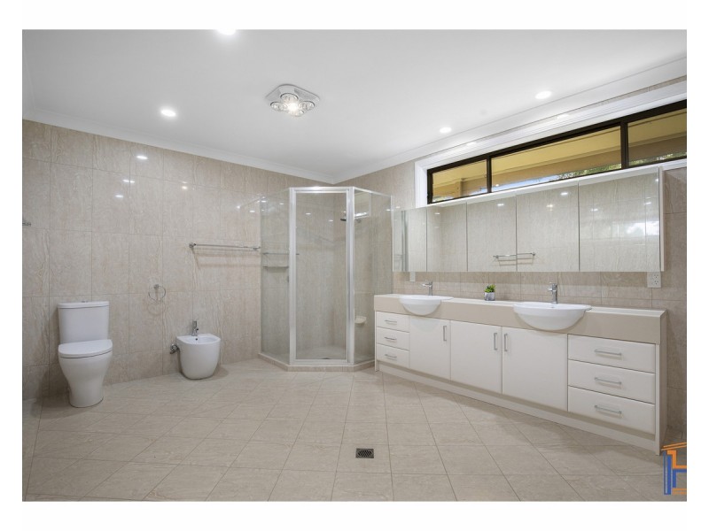 67 Wattle Drive, Armidale NSW 2350