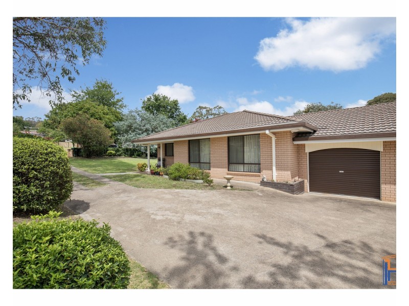 1/1 Moyes Street, Armidale NSW 2350