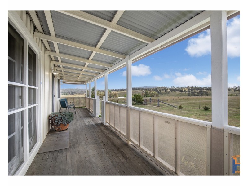 440 Boorolong Road, Armidale NSW 2350