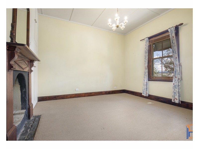 152 Brown Street, Armidale NSW 2350