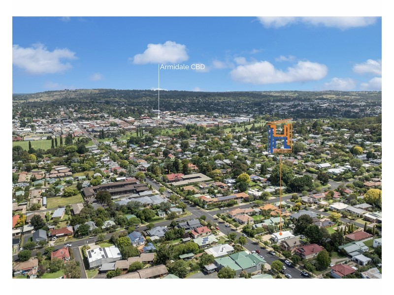 14 Marsh Street, Armidale NSW 2350