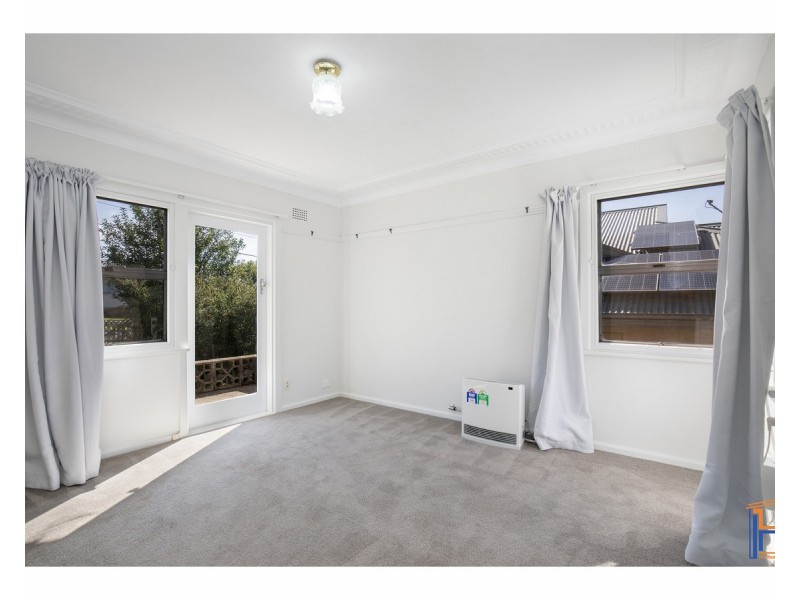 6 College Avenue, Armidale NSW 2350