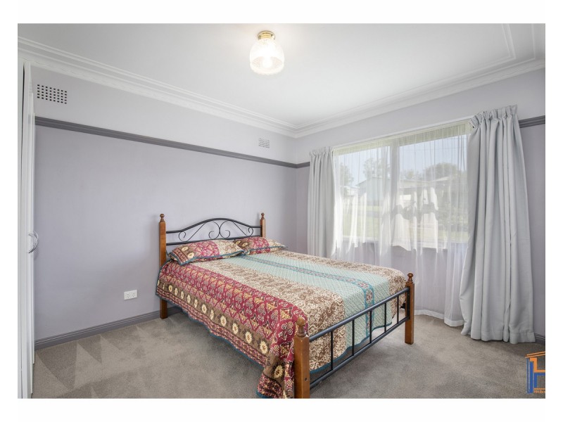 6 College Avenue, Armidale NSW 2350