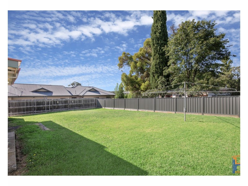 6 College Avenue, Armidale NSW 2350