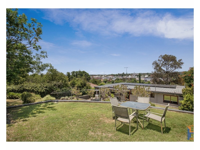 161 Kirkwood Street, Armidale NSW 2350