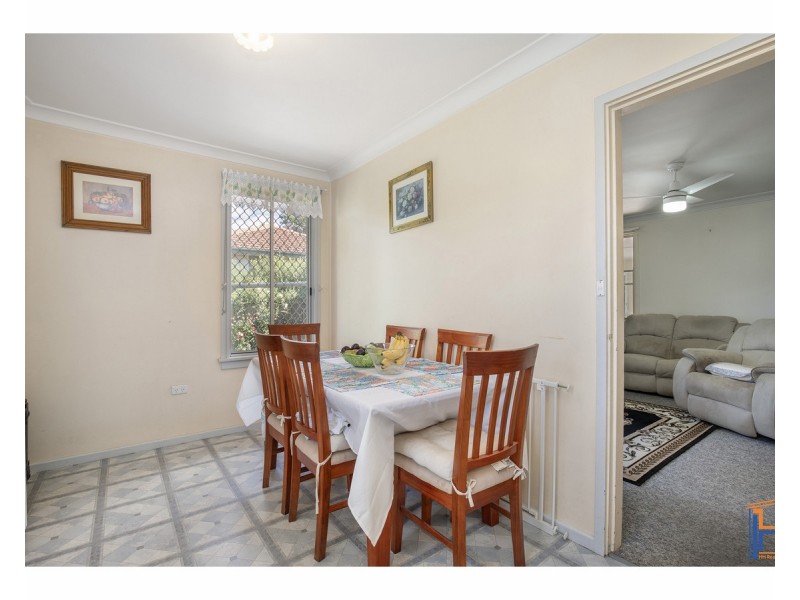 10 Helen Avenue, Armidale NSW 2350