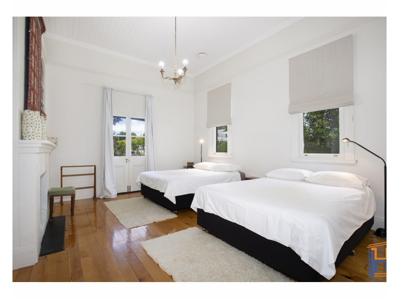 151 Brown Street, Armidale NSW 2350