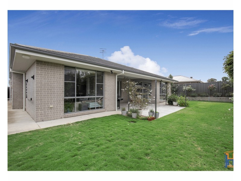 34 Cookes Road, Armidale NSW 2350