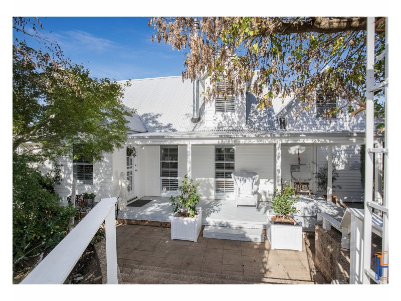 3 Dawson Avenue, Armidale NSW 2350