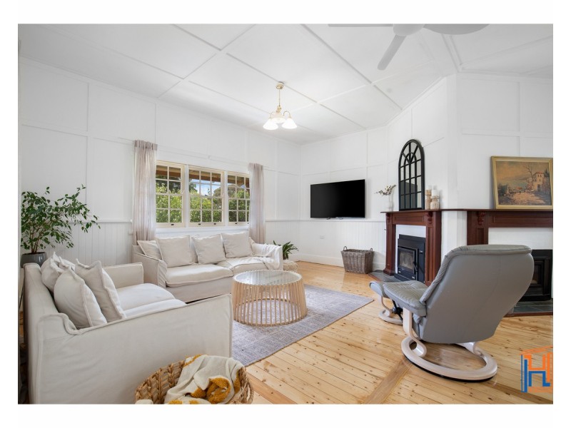 196 Marsh Street, Armidale NSW 2350
