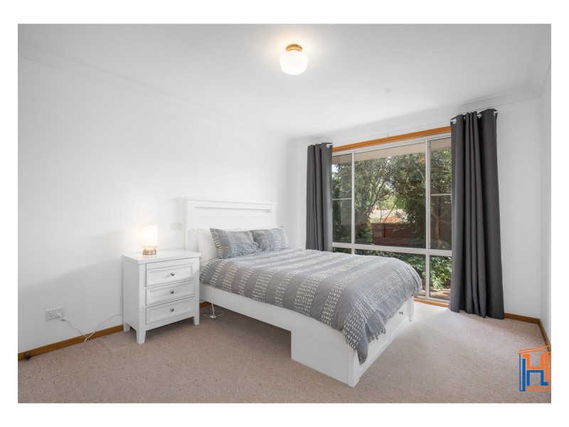 196 Marsh Street, Armidale NSW 2350