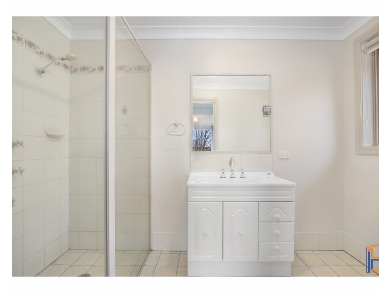1 Amber Close, Armidale NSW 2350