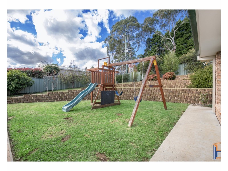 1 Amber Close, Armidale NSW 2350