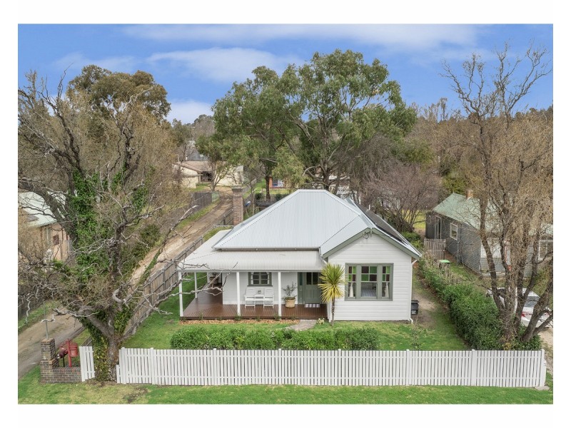 176 Brown Street, Armidale NSW 2350