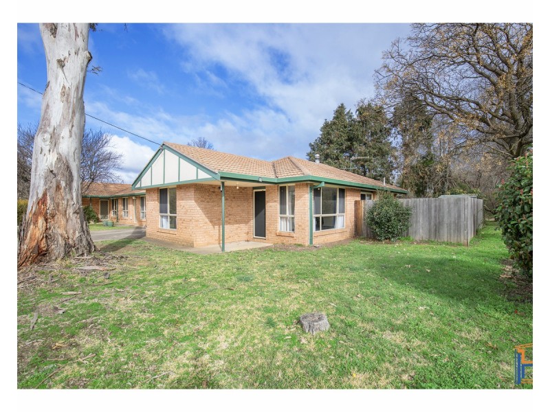 1/20 White Avenue, Armidale NSW 2350
