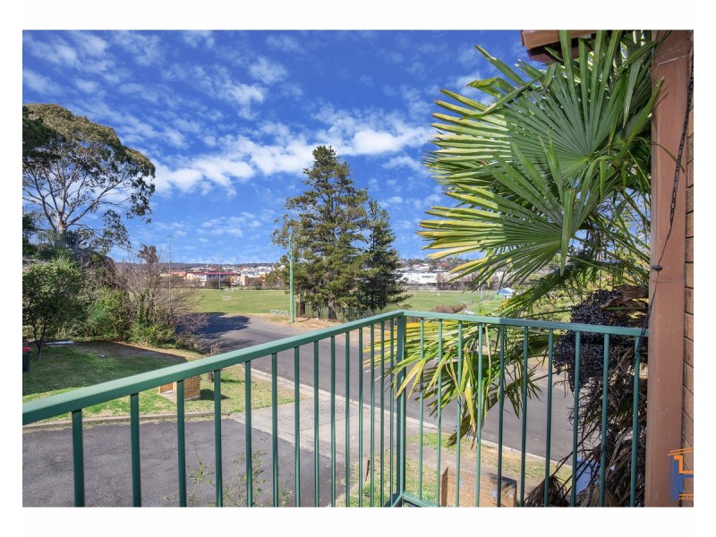 1/169 Kirkwood Street, Armidale NSW 2350