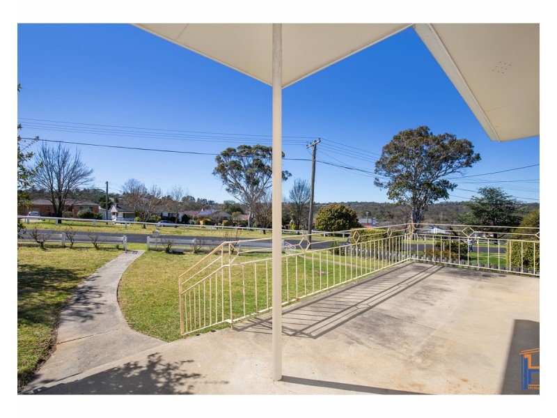 16 Wilson Avenue, Armidale NSW 2350