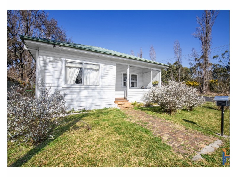 34 Enid Street, Armidale NSW 2350