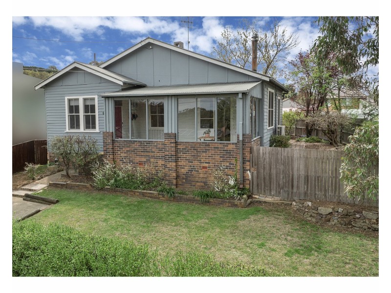 123 Erskine Street, Armidale NSW 2350