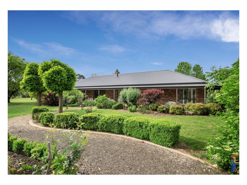 113 Ferris Lane, Armidale NSW 2350