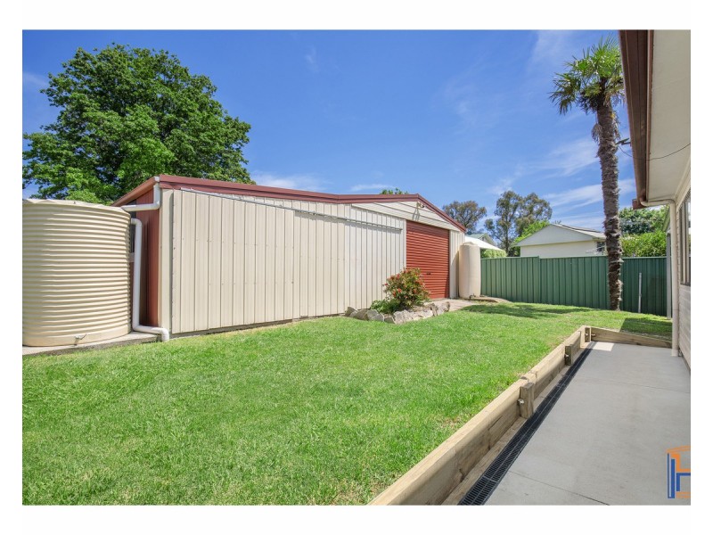 30 Taylor Street, Armidale NSW 2350