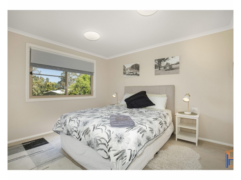 19 Sutherland Avenue, Armidale NSW 2350