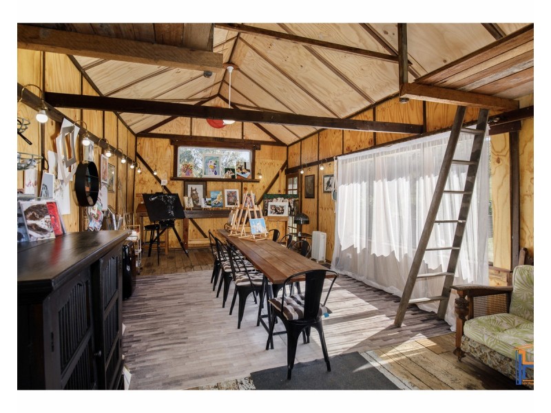 19 Sutherland Avenue, Armidale NSW 2350