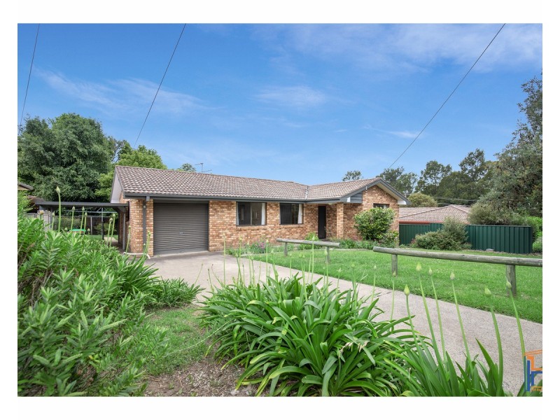 3 Bowman Avenue, Armidale NSW 2350