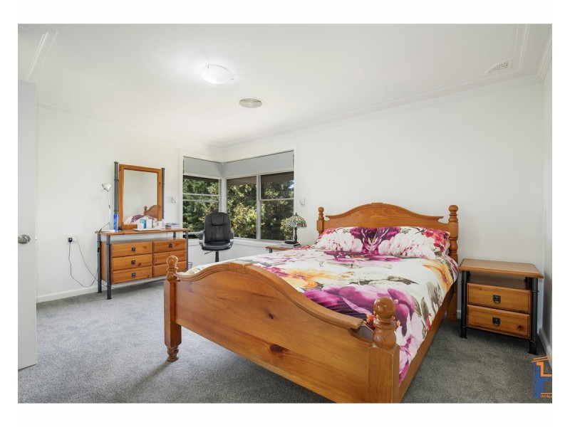35 Campion Parade, Armidale NSW 2350