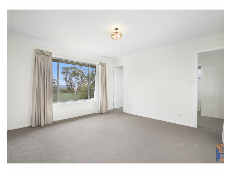 12 Hardman Close, Armidale NSW 2350