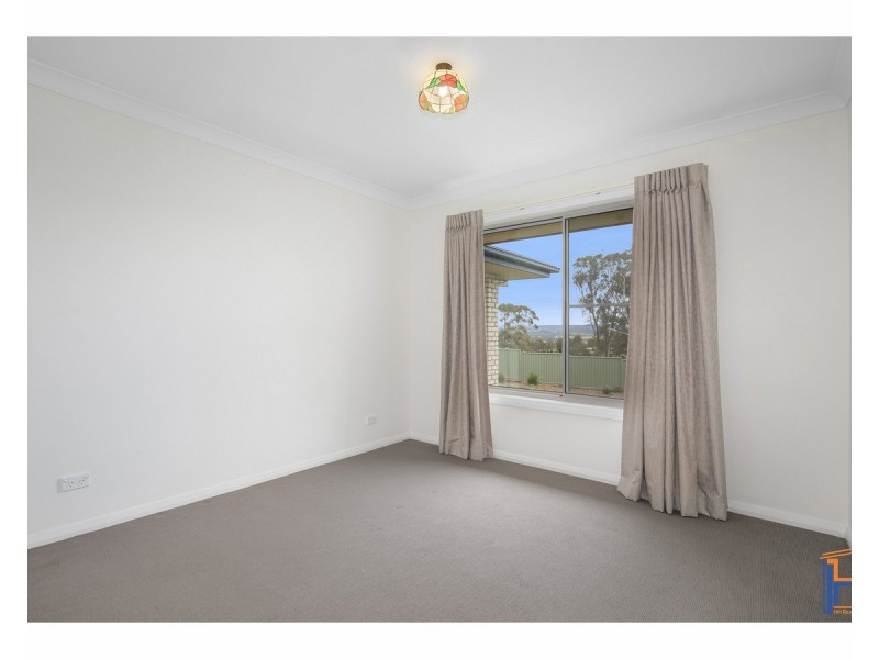 12 Hardman Close, Armidale NSW 2350